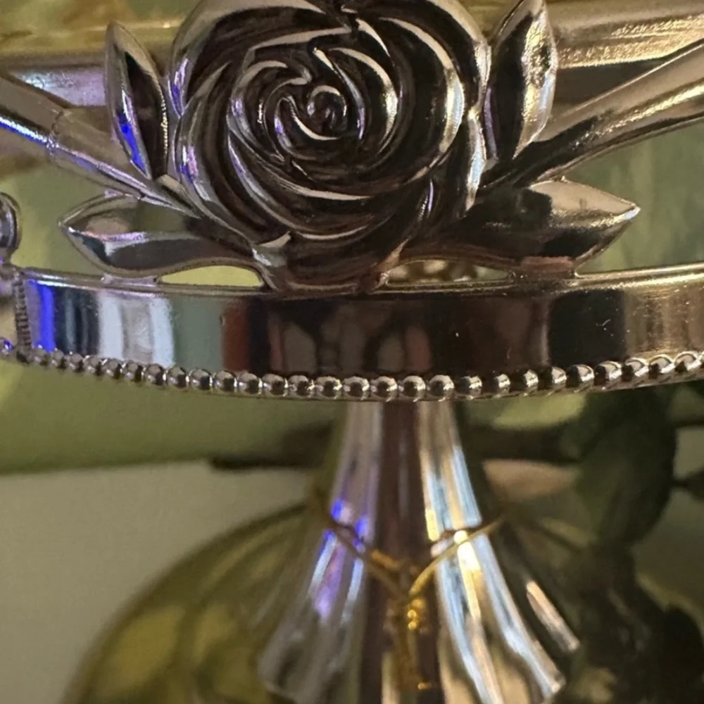 Bath and Body Works 2026 Princess  Gold Decorative 3 Wick Candy Holder